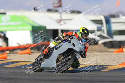 media/Dec-05-2024-Racers Edge (Thu) [[e102e0690b]]/3-B Group/Session 5 (Turn 16)/
